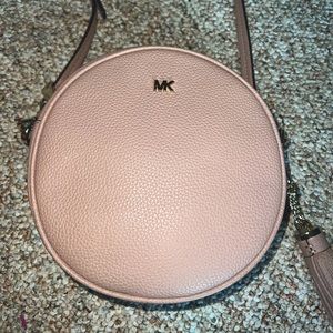 Michael Kors Canteen Crossbody (Blush Pink)